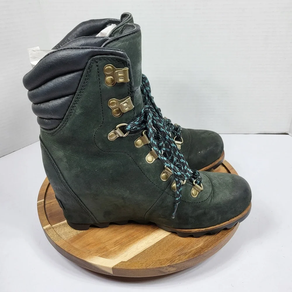 Sorel Joan of Arctic Wedge II Women 8 Green Waterproof Nubuck‎ LL5333-011